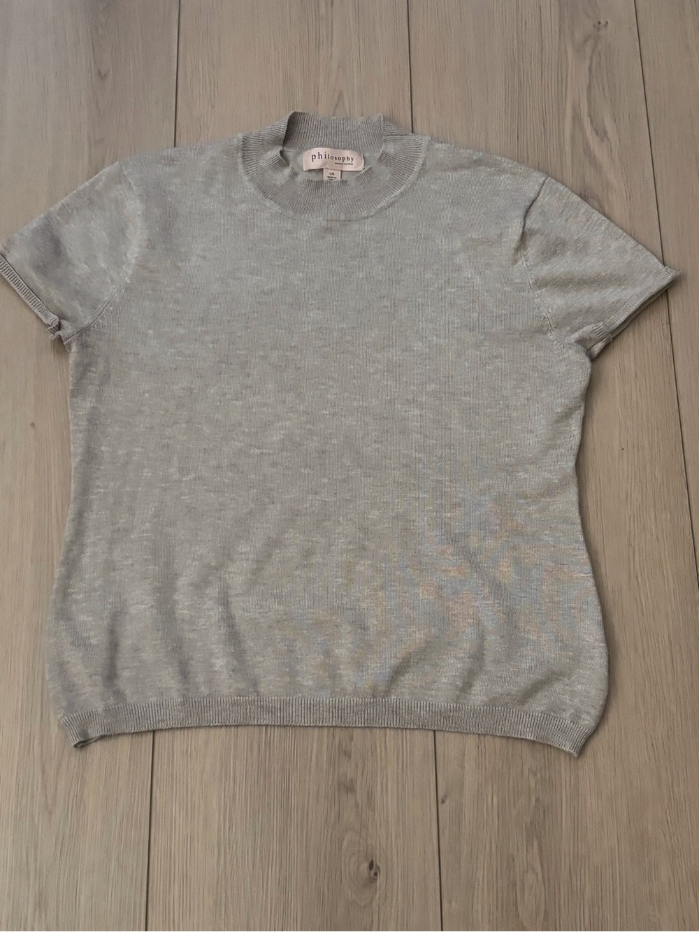 Philosophy Short Sleeve Knit Top in Light Gray